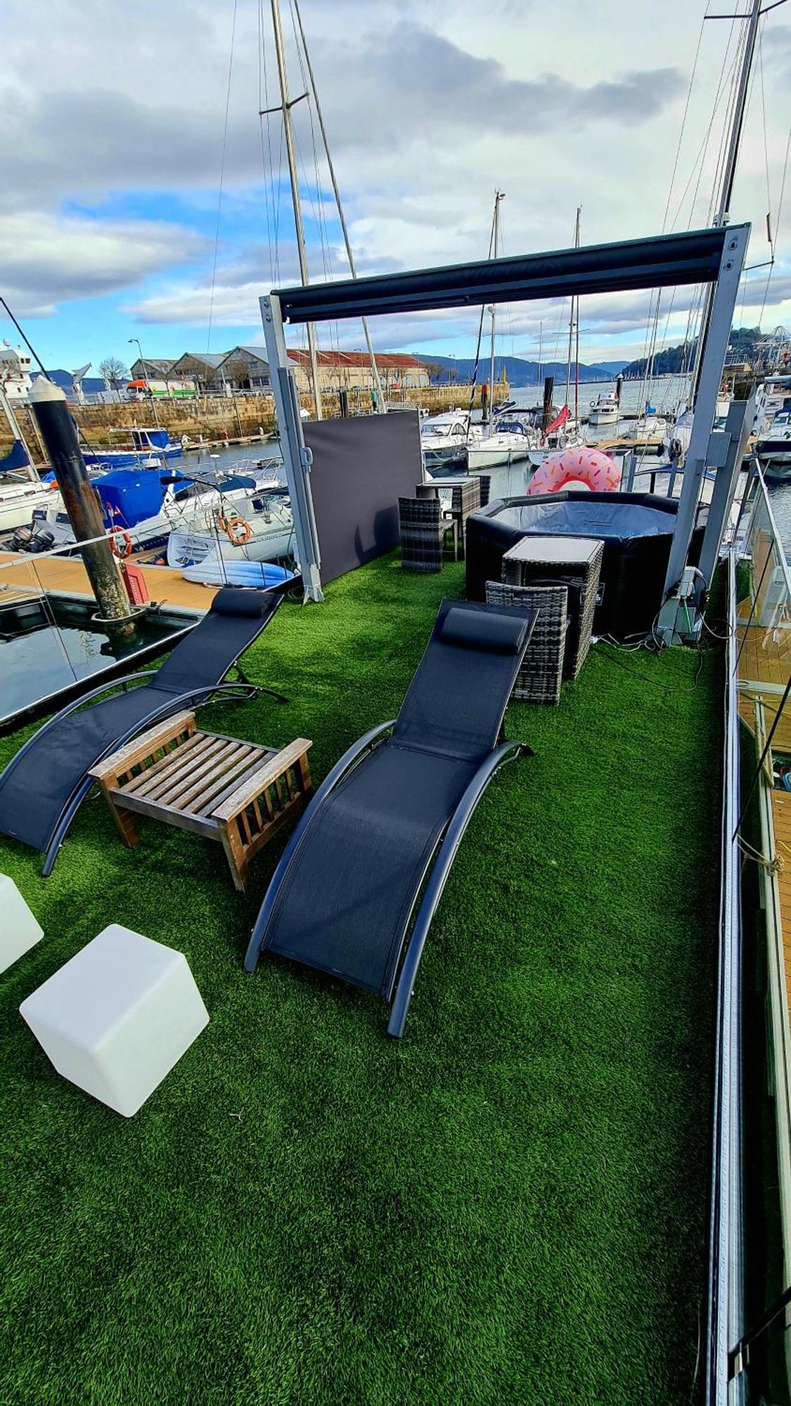 Barco-Apartamento En El Nautico De Vigo Exterior photo