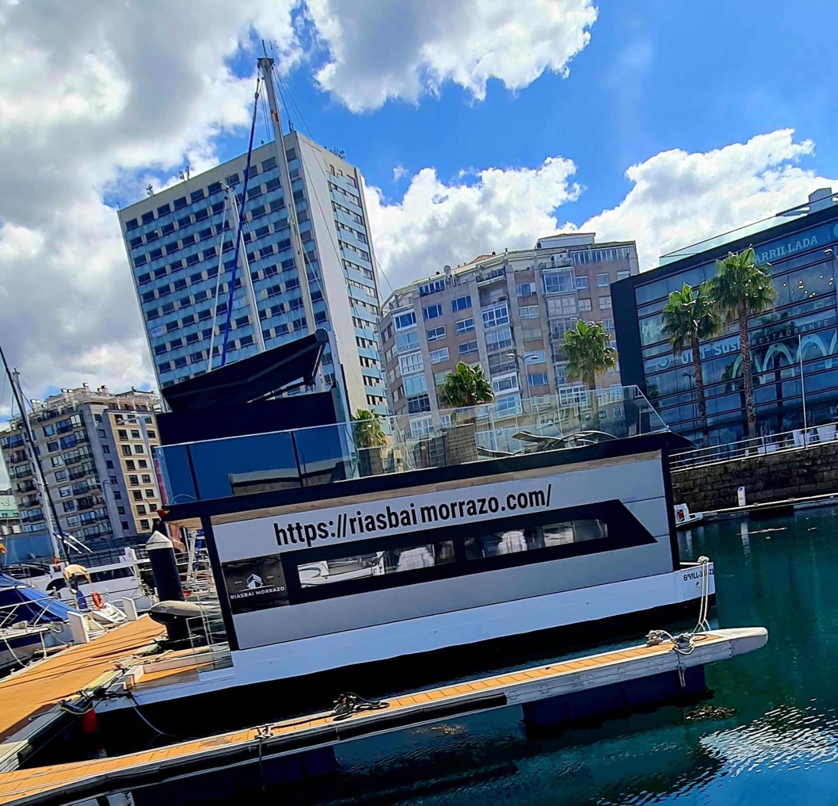 Barco-Apartamento En El Nautico De Vigo Exterior photo